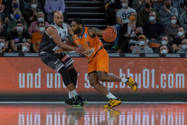 时展现了强 时展现了强