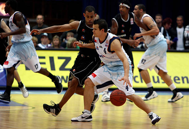 热刺的前锋 热刺的前锋