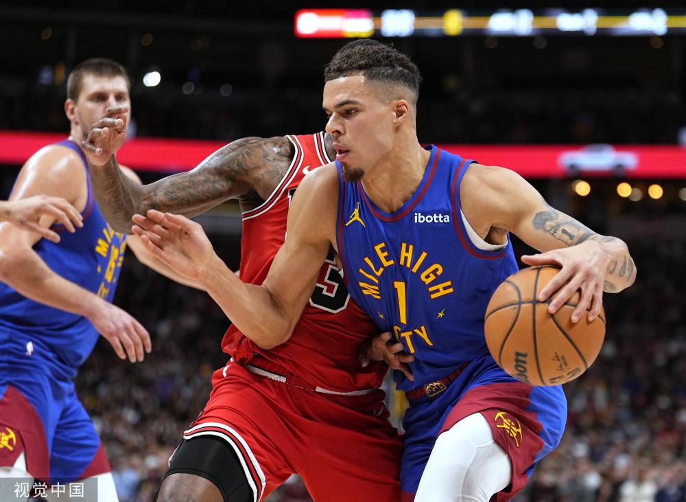 人注目的体 人注目的体